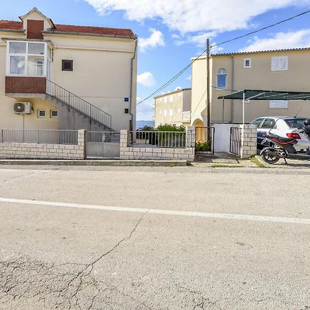Apartments Guzela Primosten Ngoại thất bức ảnh