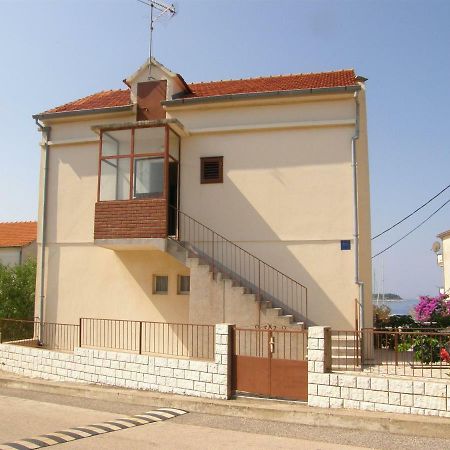 Apartments Guzela Primosten Ngoại thất bức ảnh