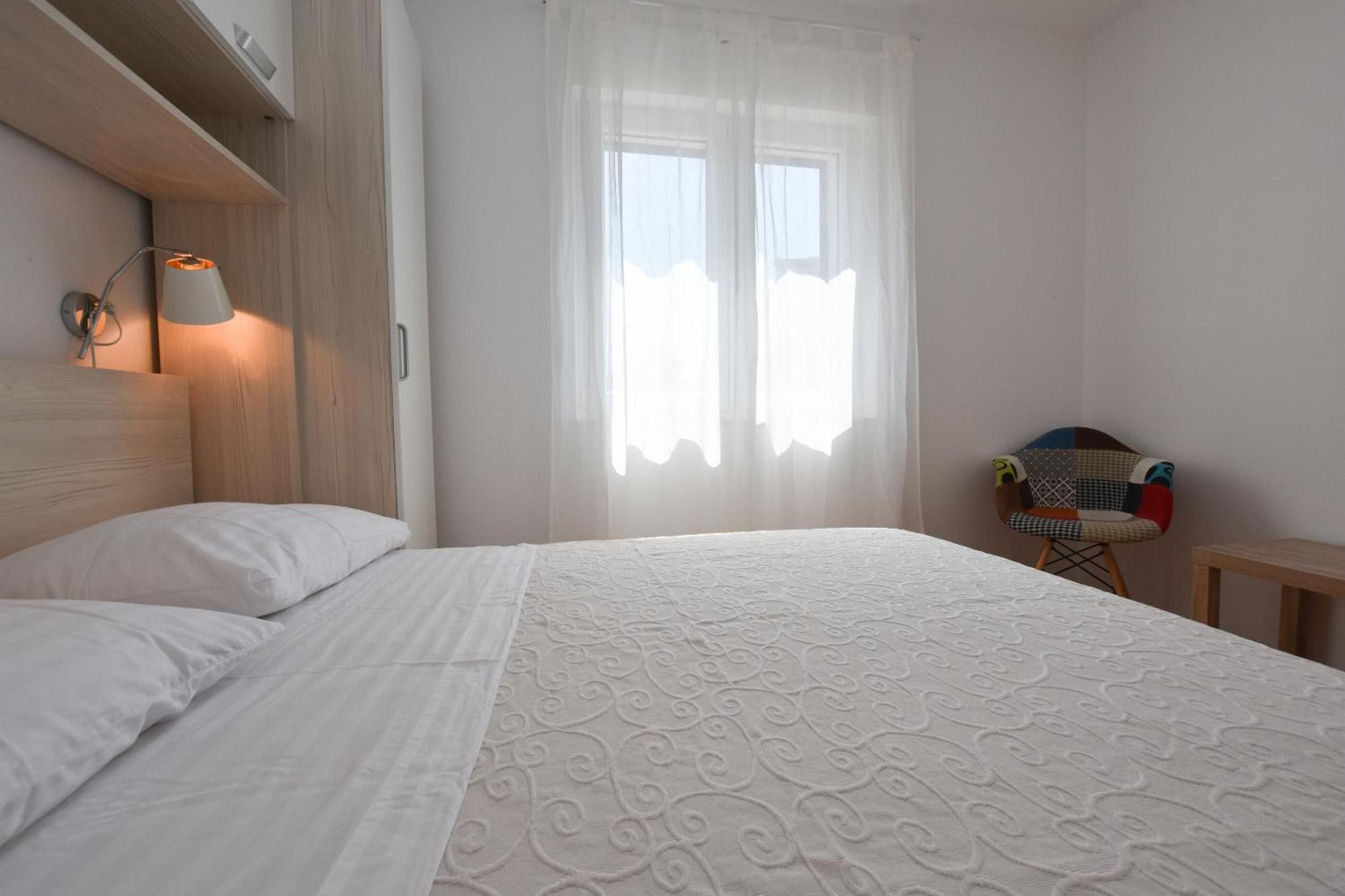Apartments Guzela Primosten Phòng bức ảnh