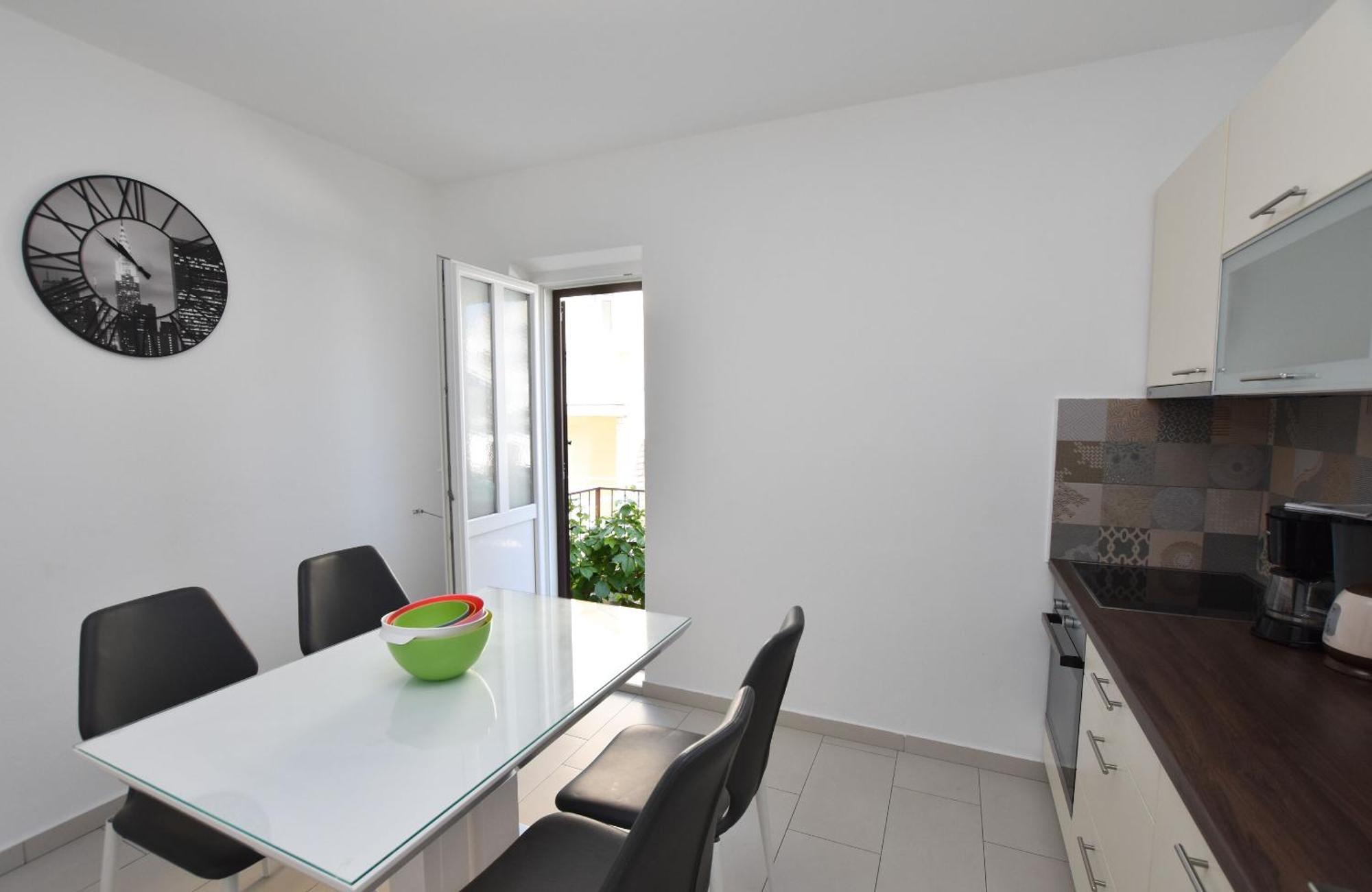 Apartments Guzela Primosten Phòng bức ảnh